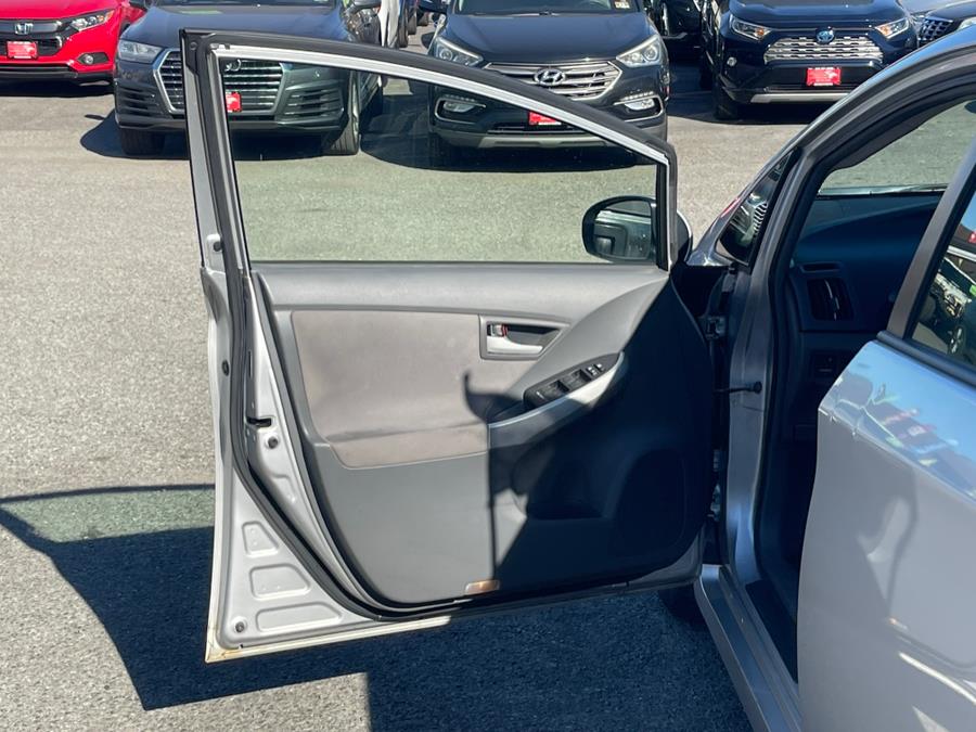 2010 Toyota Prius 5dr HB I (Natl), available for sale in Irvington , New Jersey | Auto Haus of Irvington Corp. Irvington , New Jersey 2010 Toyota Prius 5dr HB I (Natl), available for sale in Irvington , New Jersey | Auto Haus of Irvington Corp. Irvington , New Jersey