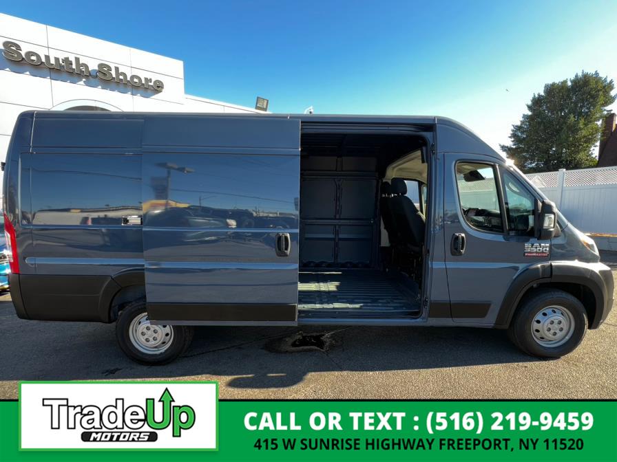 2022 RAM ProMaster Cargo Van Base photo 11