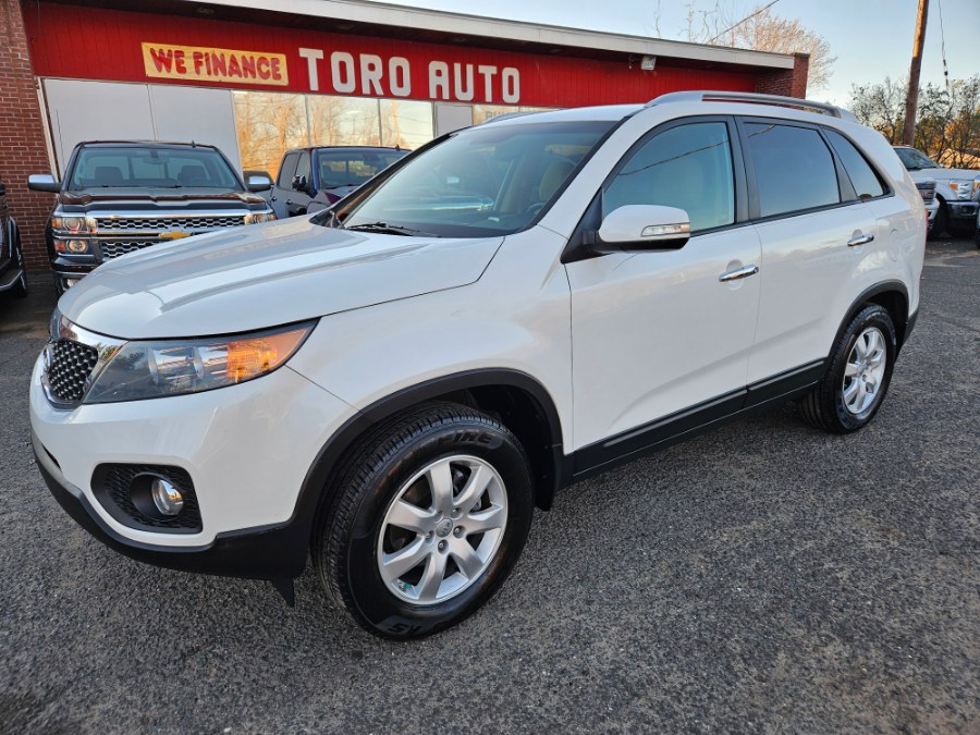 Used 2013 Kia Sorento in East Windsor, Connecticut | Toro Auto. East Windsor, Connecticut