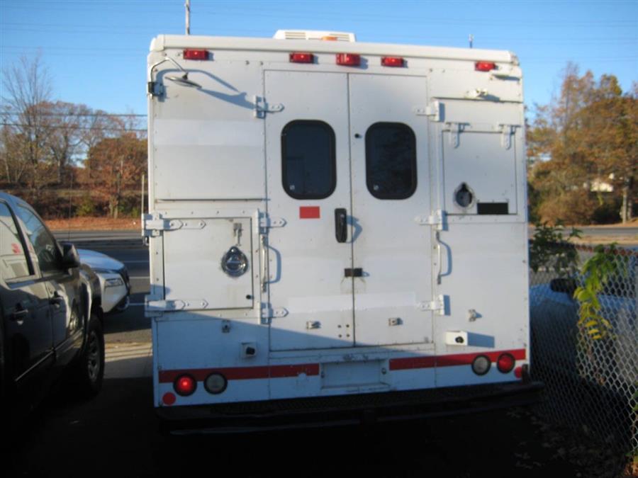 2009 GMC Savana 3500 2dr Commercial/Cutaway/Chassis 139 177 in. WB, available for sale in Massapequa, New York | Rite Choice Auto Inc.. Massapequa, New York 2009 GMC Savana 3500 2dr Commercial/Cutaway/Chassis 139 177 in. WB, available for sale in Massapequa, New York | Rite Choice Auto Inc.. Massapequa, New York