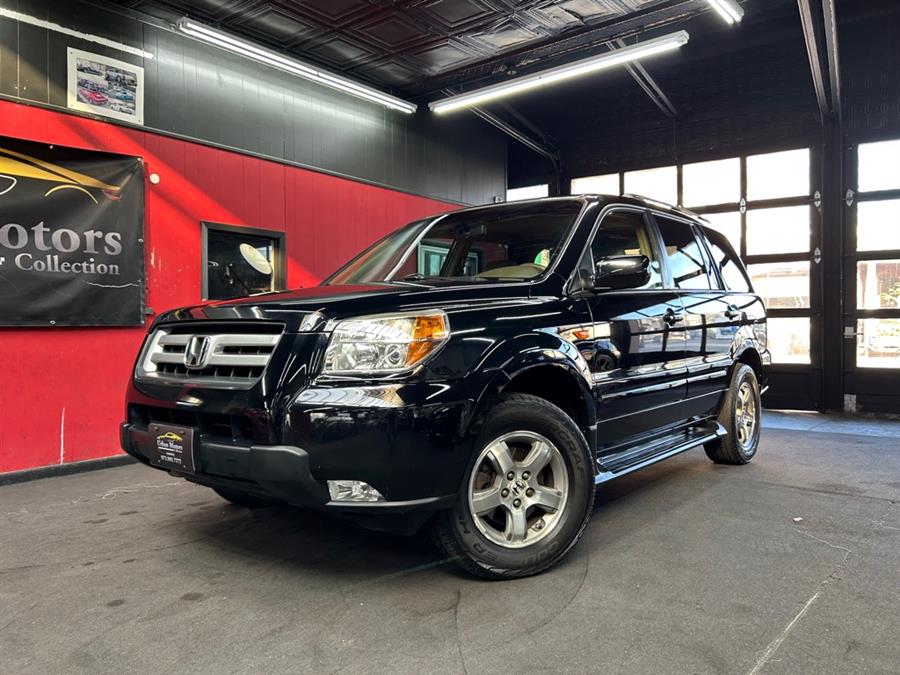 Used 2006 Honda Pilot in Garfield, New Jersey | Urban Motors Collection. Garfield, New Jersey