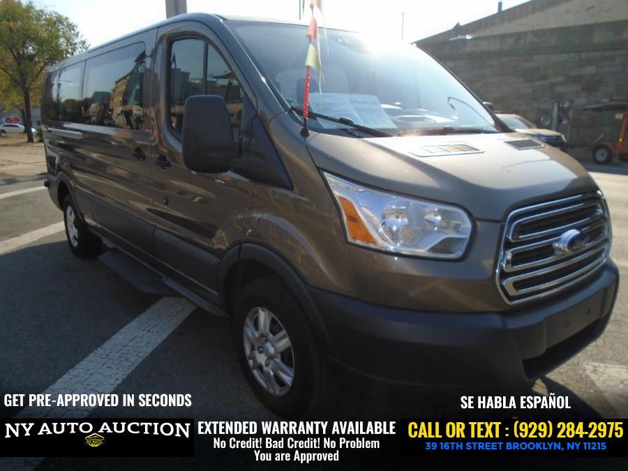 Used 2018 Ford Transit Passenger Wagon in Brooklyn, New York | NY Auto Auction. Brooklyn, New York