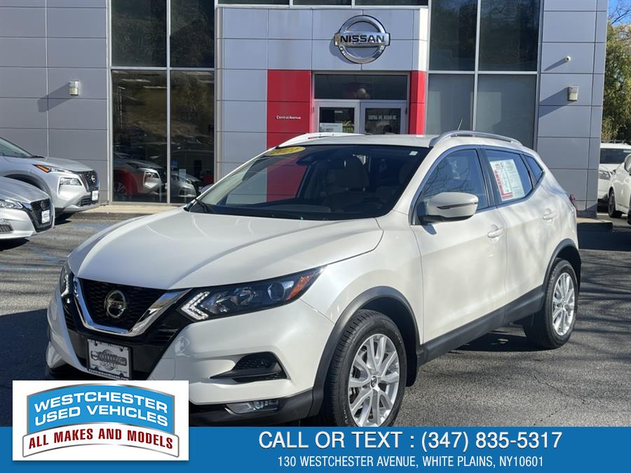 Used 2021 Nissan Rogue Sport in White Plains, New York | Apex Westchester Used Vehicles. White Plains, New York