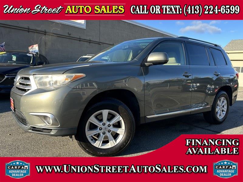 Used 2012 Toyota Highlander in West Springfield, Massachusetts | Union Street Auto Sales. West Springfield, Massachusetts