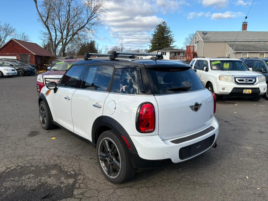 2011 MINI Cooper Countryman FWD 4dr, available for sale in East Windsor, Connecticut | CT Car Co LLC. East Windsor, Connecticut 2011 MINI Cooper Countryman FWD 4dr, available for sale in East Windsor, Connecticut | CT Car Co LLC. East Windsor, Connecticut