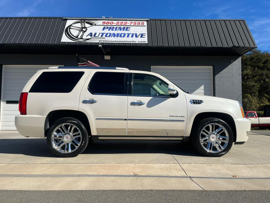 Used 2013 Cadillac Escalade in Denver, North Carolina | Prime Automotive LLC. Denver, North Carolina