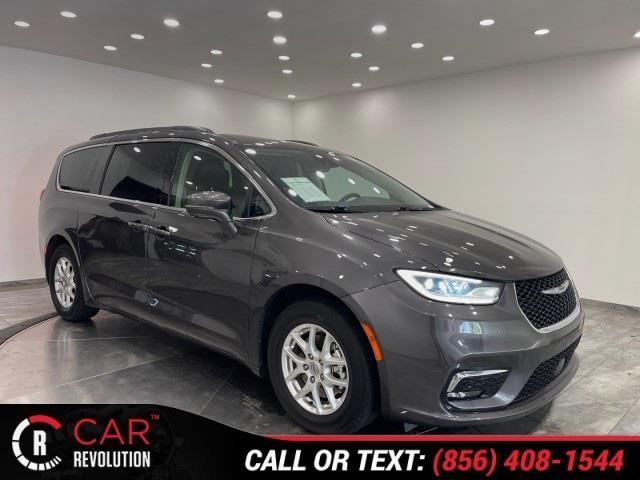 Used 2022 Chrysler Pacifica in Maple Shade, New Jersey | Car Revolution. Maple Shade, New Jersey