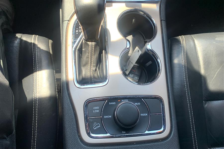2017 Jeep Grand Cherokee Limited 4x4, available for sale in Lindenhurst, New York | Power Motor Group. Lindenhurst, New York 2017 Jeep Grand Cherokee Limited 4x4, available for sale in Lindenhurst, New York | Power Motor Group. Lindenhurst, New York