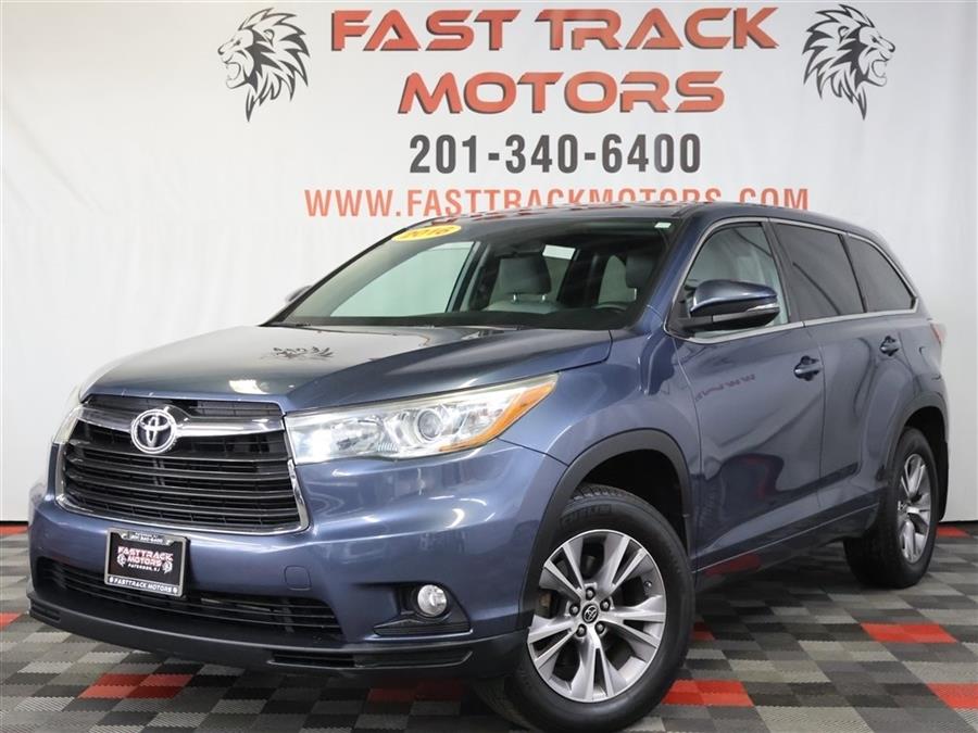 Used 2016 Toyota Highlander in Paterson, New Jersey | Fast Track Motors. Paterson, New Jersey