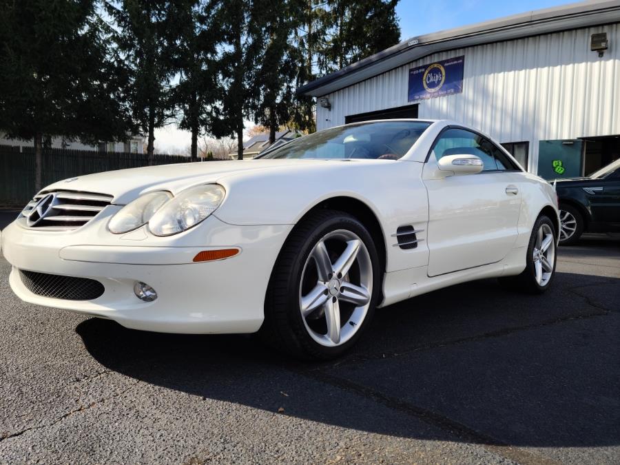 Used 2005 Mercedes-Benz SL-Class in Milford, Connecticut | Chip's Auto Sales Inc. Milford, Connecticut