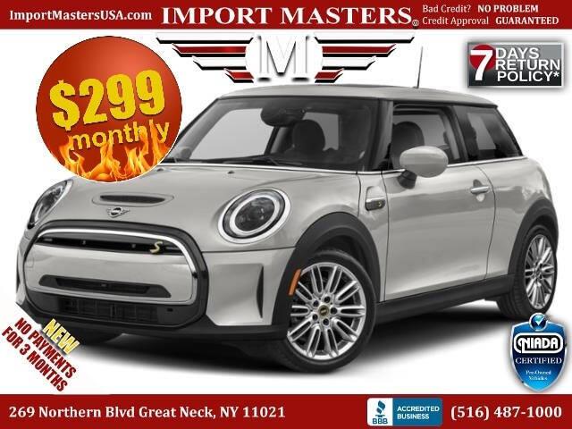 Used 2022 Mini Hardtop 2 Door in Great Neck, New York | Camy Cars. Great Neck, New York