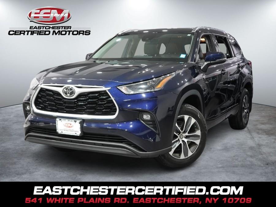 Used 2021 Toyota Highlander in Eastchester, New York | Eastchester Certified Motors. Eastchester, New York