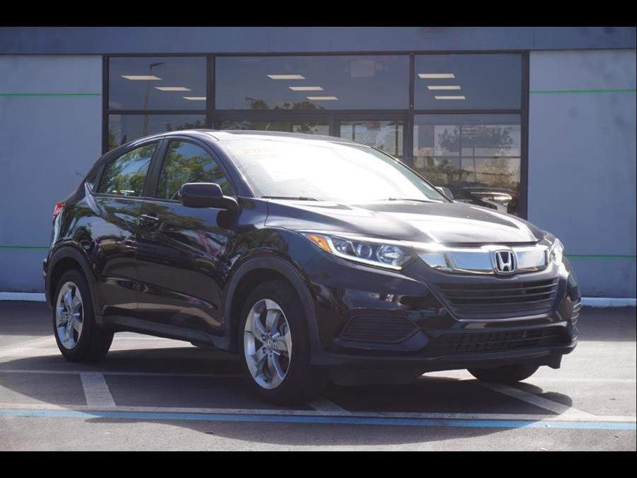 Used 2022 Honda Hr-v in Fort Myers, Florida | Carlux Fort Myers. Fort Myers, Florida