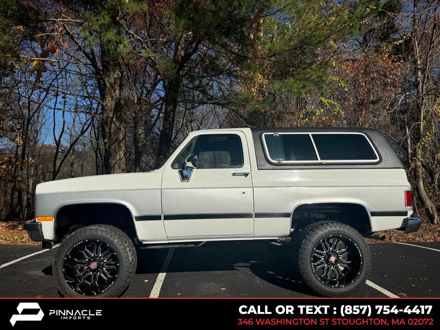 Used 1990 GMC Jimmy in Stoughton, Massachusetts | Pinnacle Imports. Stoughton, Massachusetts