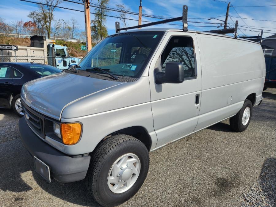 Used 2005 Ford Econoline Cargo Van in West Babylon, New York | SGM Auto Sales. West Babylon, New York