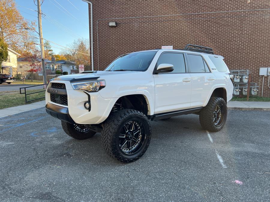 Used 2020 Toyota 4Runner in Yonkers, New York | Yonkers Auto Gallery LLC. Yonkers, New York