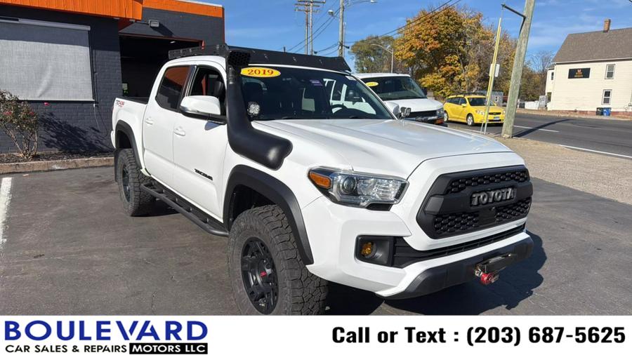 Used 2019 Toyota Tacoma Double Cab in New Haven, Connecticut | Boulevard Motors LLC. New Haven, Connecticut