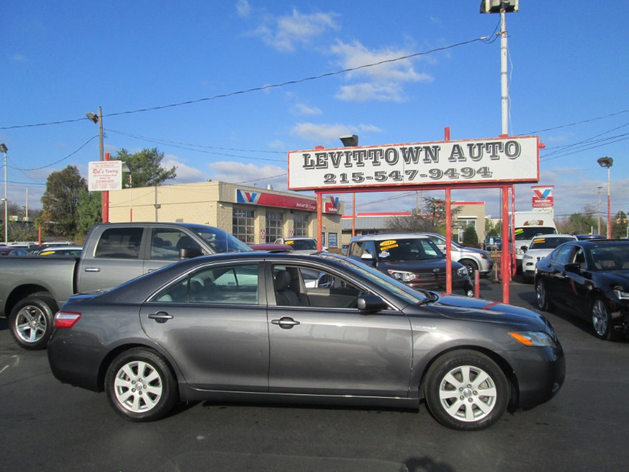 Used 2009 Toyota Camry Hybrid in Levittown, Pennsylvania | Levittown Auto. Levittown, Pennsylvania