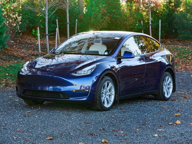 Used 2022 Tesla Model y in Great Neck, New York | Camy Cars. Great Neck, New York