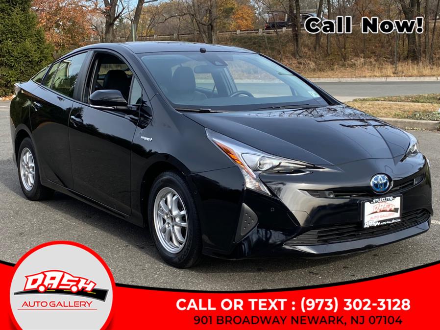 Used 2018 Toyota Prius in Newark, New Jersey | Dash Auto Gallery Inc.. Newark, New Jersey