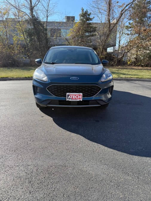 2020 Ford Escape SE photo 1