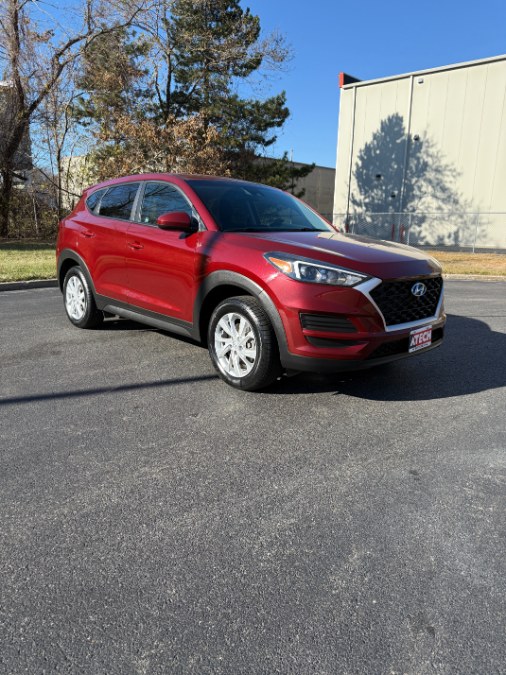 2019 Hyundai Tucson SE photo 2