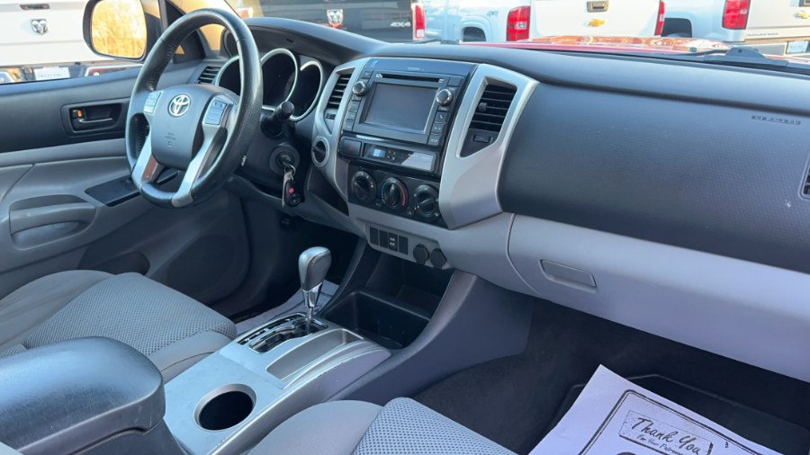 2013 Toyota Tacoma Base photo 12