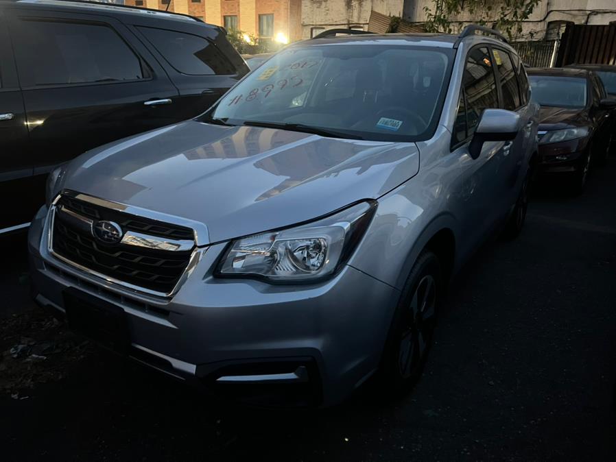 2017 Subaru Forester Premium photo 1