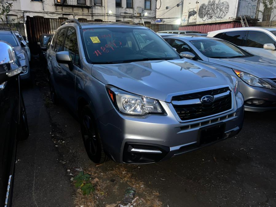 2017 Subaru Forester Premium photo 2