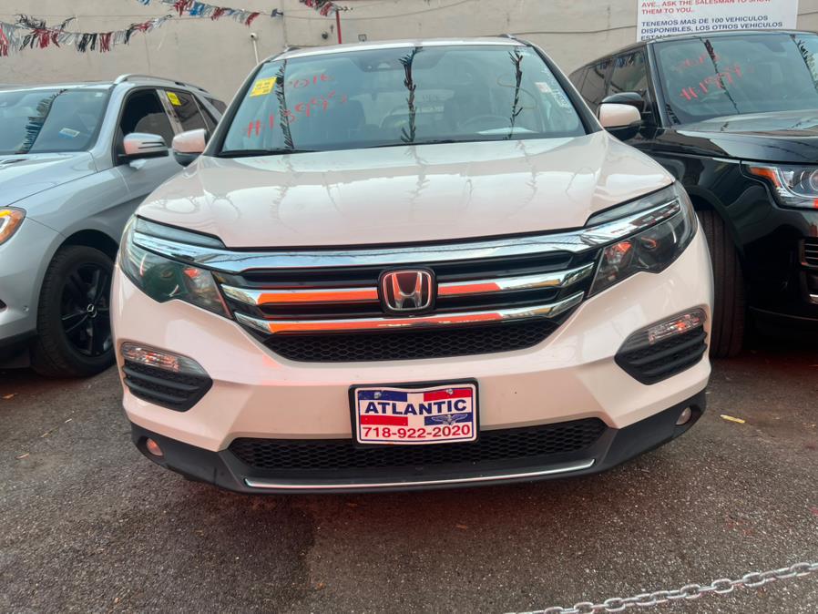 Used 2016 Honda Pilot in Brooklyn, New York | Atlantic Used Car Sales. Brooklyn, New York