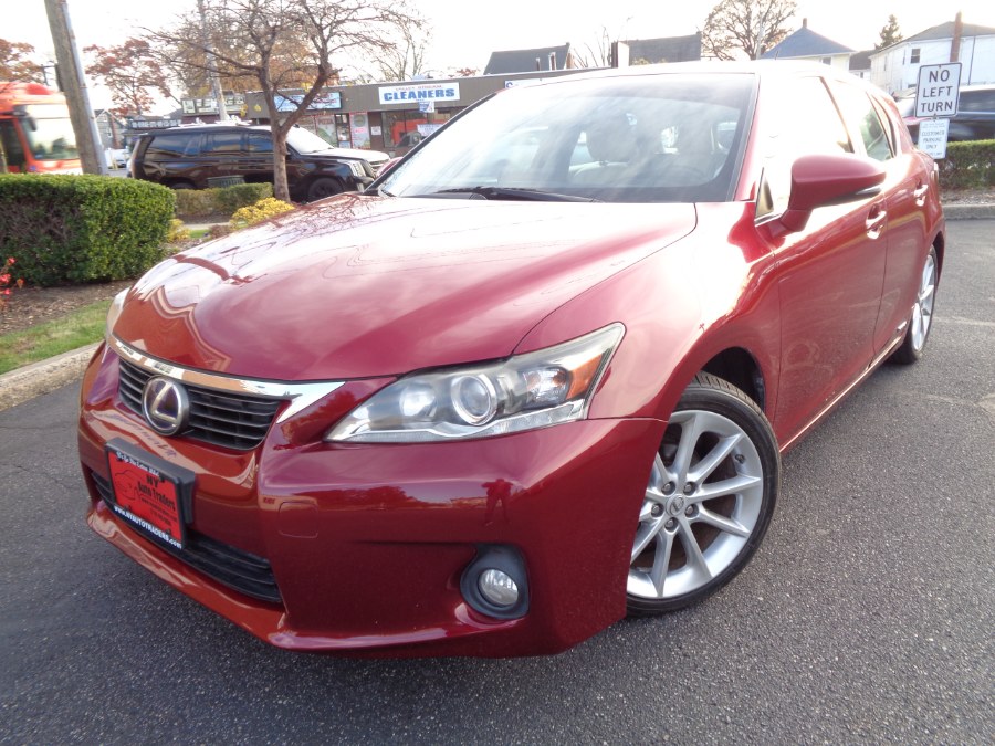 Used 2012 Lexus CT 200h in Valley Stream, New York | NY Auto Traders. Valley Stream, New York