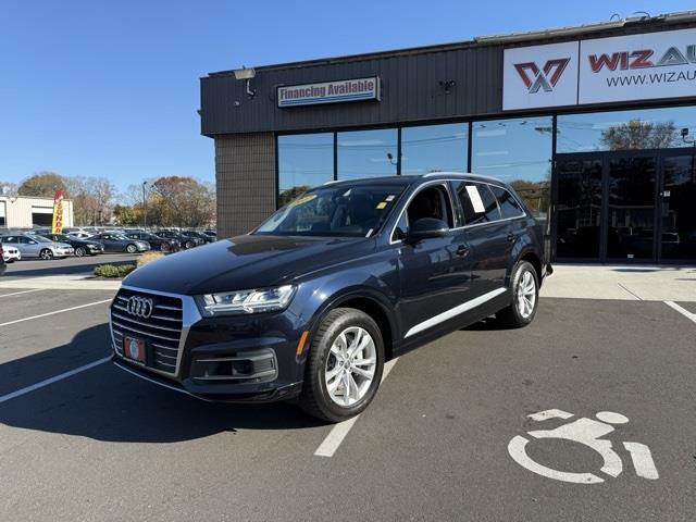 Used 2017 Audi Q7 in Stratford, Connecticut | Wiz Leasing Inc. Stratford, Connecticut