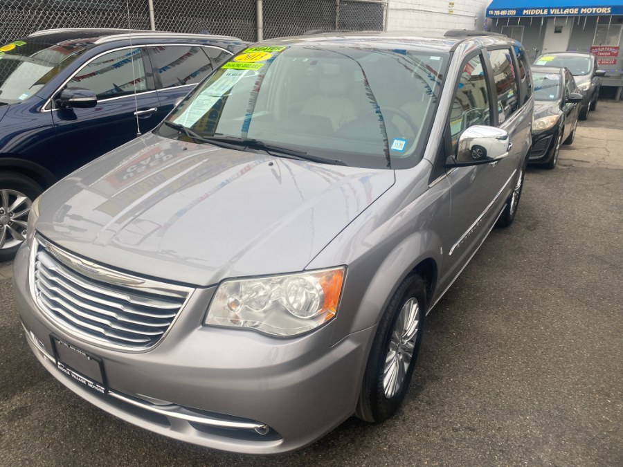 Used 2013 Chrysler Town & Country in Middle Village, New York | Middle Village Motors . Middle Village, New York