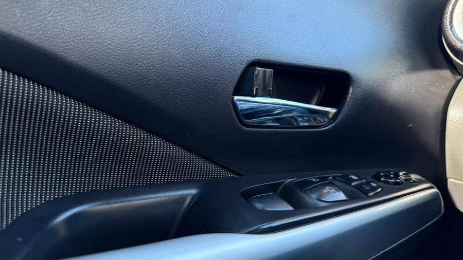 2020 Nissan Kicks SV Sport Utility 4D, available for sale in Linden, New Jersey | Route 27 Auto Mall. Linden, New Jersey 2020 Nissan Kicks SV Sport Utility 4D, available for sale in Linden, New Jersey | Route 27 Auto Mall. Linden, New Jersey
