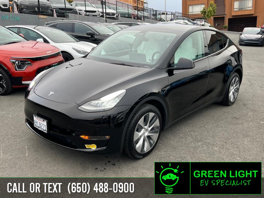 Used 2022 Tesla Model Y in Daly City, California | Green Light Auto Wholesale. Daly City, California