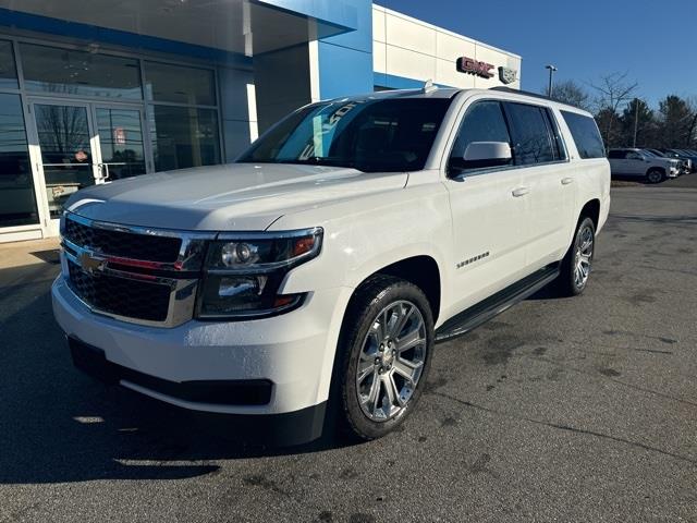 Used 2018 Chevrolet Suburban in Avon, Connecticut | Sullivan Automotive Group. Avon, Connecticut