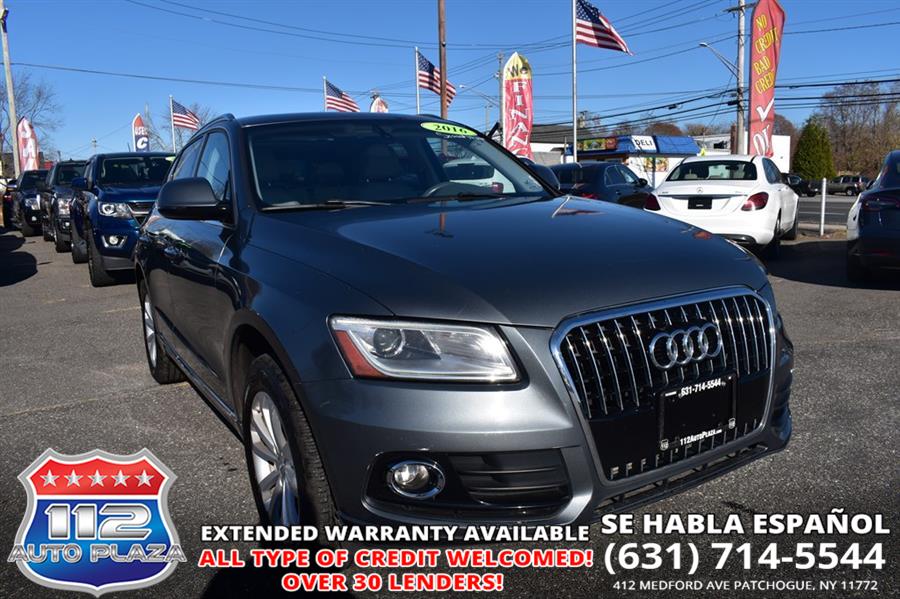 Used 2016 Audi Q5 in Patchogue, New York | 112 Auto Plaza. Patchogue, New York