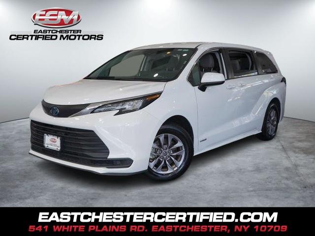 Used 2024 Toyota Sienna in Eastchester, New York | Eastchester Certified Motors. Eastchester, New York