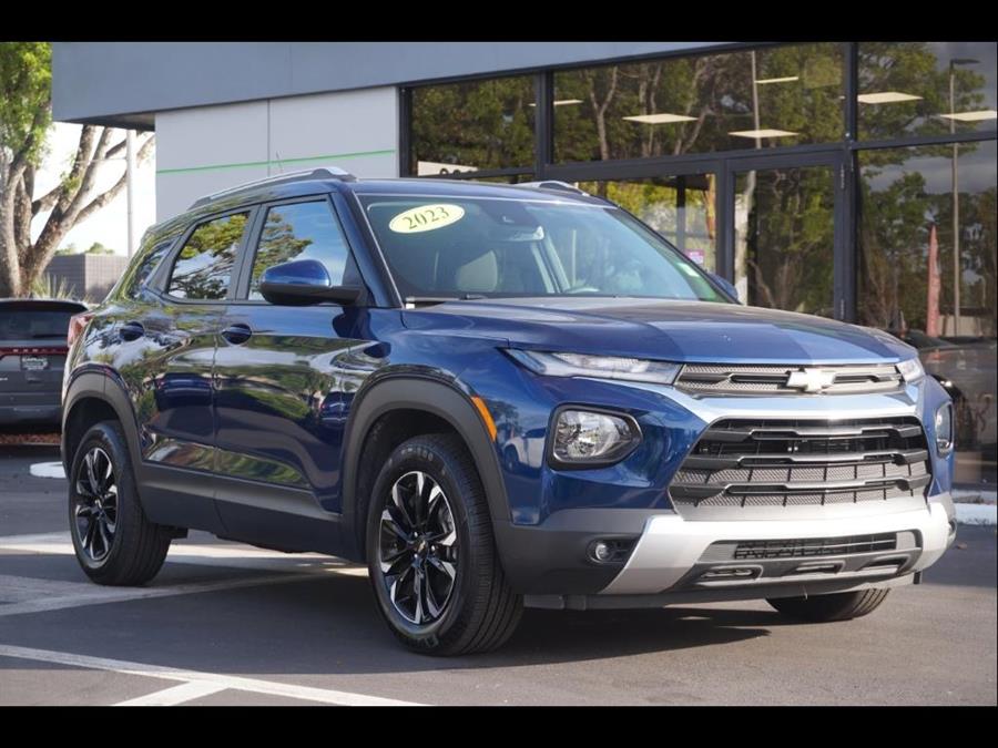 Used 2023 Chevrolet Trailblazer in Fort Myers, Florida | Carlux Fort Myers. Fort Myers, Florida