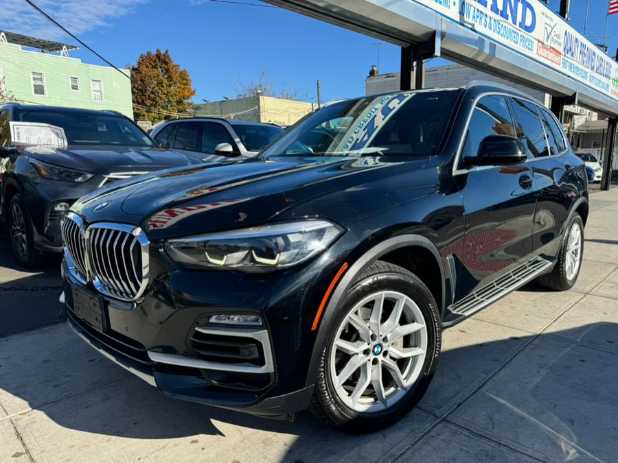 Used 2019 BMW X5 in Jamaica, New York | Sunrise Autoland. Jamaica, New York