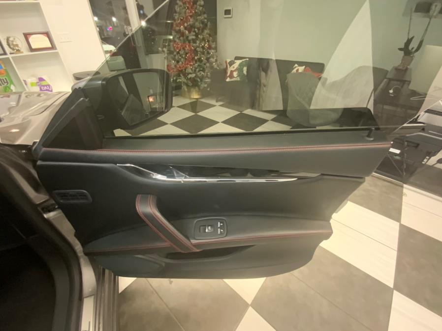 2015 Maserati Quattroporte 4dr Sdn Quattroporte S Q4, available for sale in Hartford, Connecticut | Franklin Motors Auto Sales LLC. Hartford, Connecticut 2015 Maserati Quattroporte 4dr Sdn Quattroporte S Q4, available for sale in Hartford, Connecticut | Franklin Motors Auto Sales LLC. Hartford, Connecticut