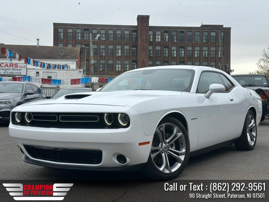 Used 2021 Dodge Challenger in Paterson, New Jersey | Champion of Paterson. Paterson, New Jersey