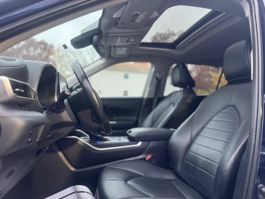 2021 Toyota Highlander XLE FWD (Natl), available for sale in Irvington, New Jersey | RT 603 Auto Mall. Irvington, New Jersey 2021 Toyota Highlander XLE FWD (Natl), available for sale in Irvington, New Jersey | RT 603 Auto Mall. Irvington, New Jersey
