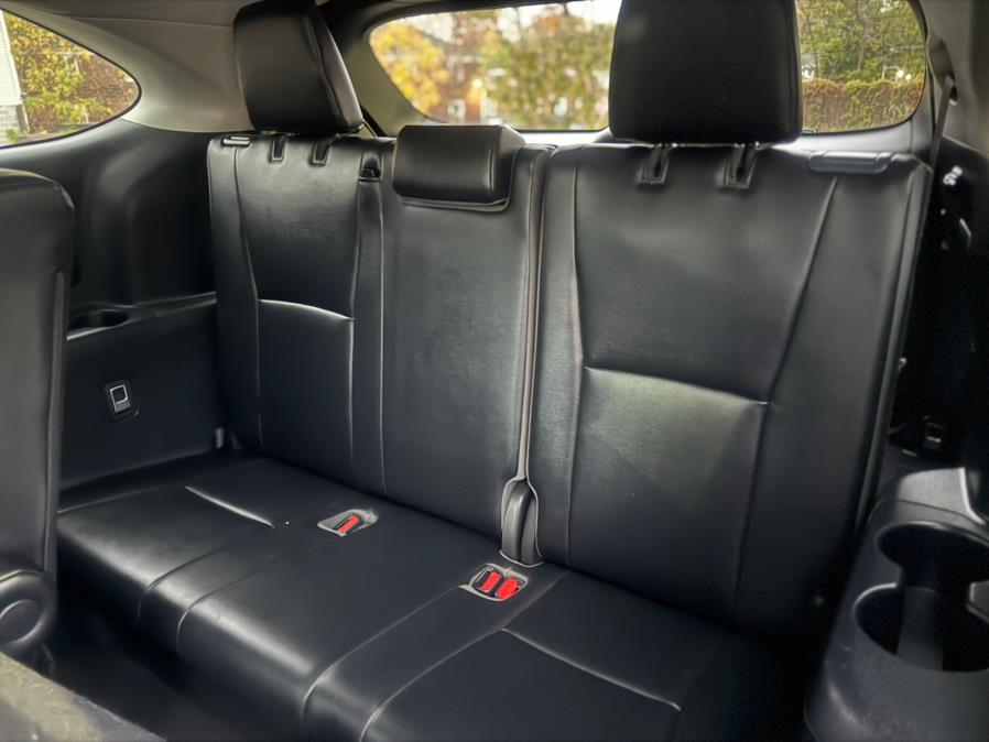 2021 Toyota Highlander XLE FWD (Natl), available for sale in Irvington, New Jersey | RT 603 Auto Mall. Irvington, New Jersey 2021 Toyota Highlander XLE FWD (Natl), available for sale in Irvington, New Jersey | RT 603 Auto Mall. Irvington, New Jersey