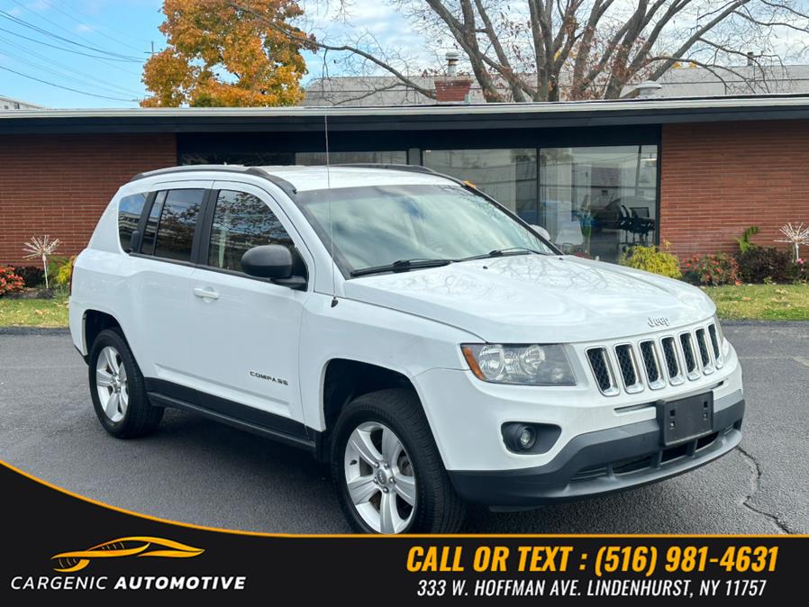 Used 2015 Jeep Compass in Lindenhurst, New York | Cargenic Automotive. Lindenhurst, New York