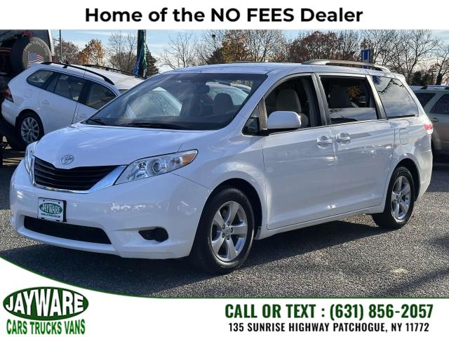 Used 2014 Toyota Sienna in Patchogue, New York | Jayware Cars Trucks Vans. Patchogue, New York