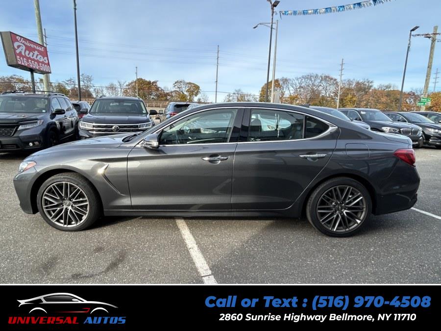 2019 Genesis G70 2.0T Advanced photo 2