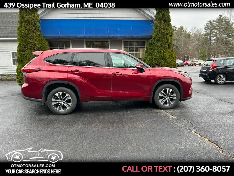 Used 2021 Toyota Highlander in Gorham, Maine | Ossipee Trail Motor Sales. Gorham, Maine