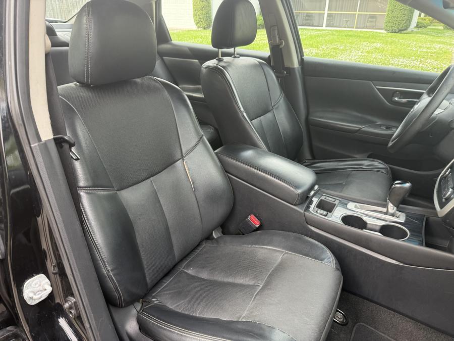 2016 Nissan Altima 2.5 SV Sedan 4D, available for sale in Hollywood, Florida | Select Auto Hollywood. Hollywood, Florida 2016 Nissan Altima 2.5 SV Sedan 4D, available for sale in Hollywood, Florida | Select Auto Hollywood. Hollywood, Florida