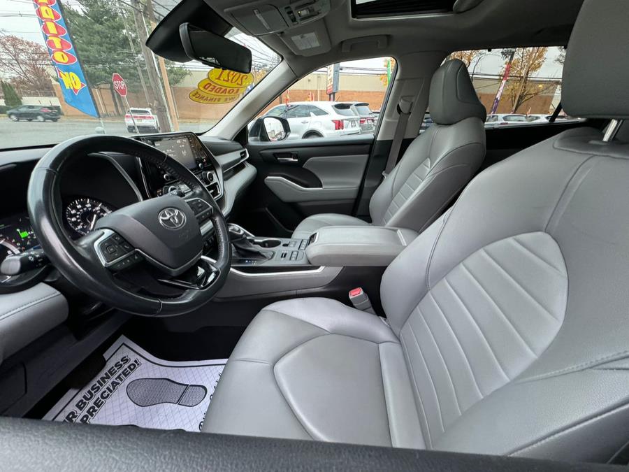 2021 Toyota Highlander XLE AWD (Natl), available for sale in Union, New Jersey | Drive Auto Boutique. Union, New Jersey 2021 Toyota Highlander XLE AWD (Natl), available for sale in Union, New Jersey | Drive Auto Boutique. Union, New Jersey